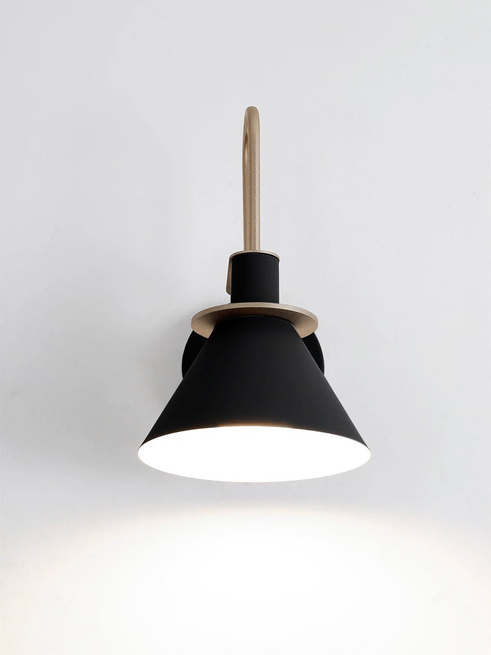 Nordisk Metall Vägglampa