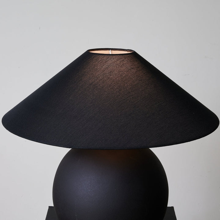 Obsidian Sphere Bordslampa