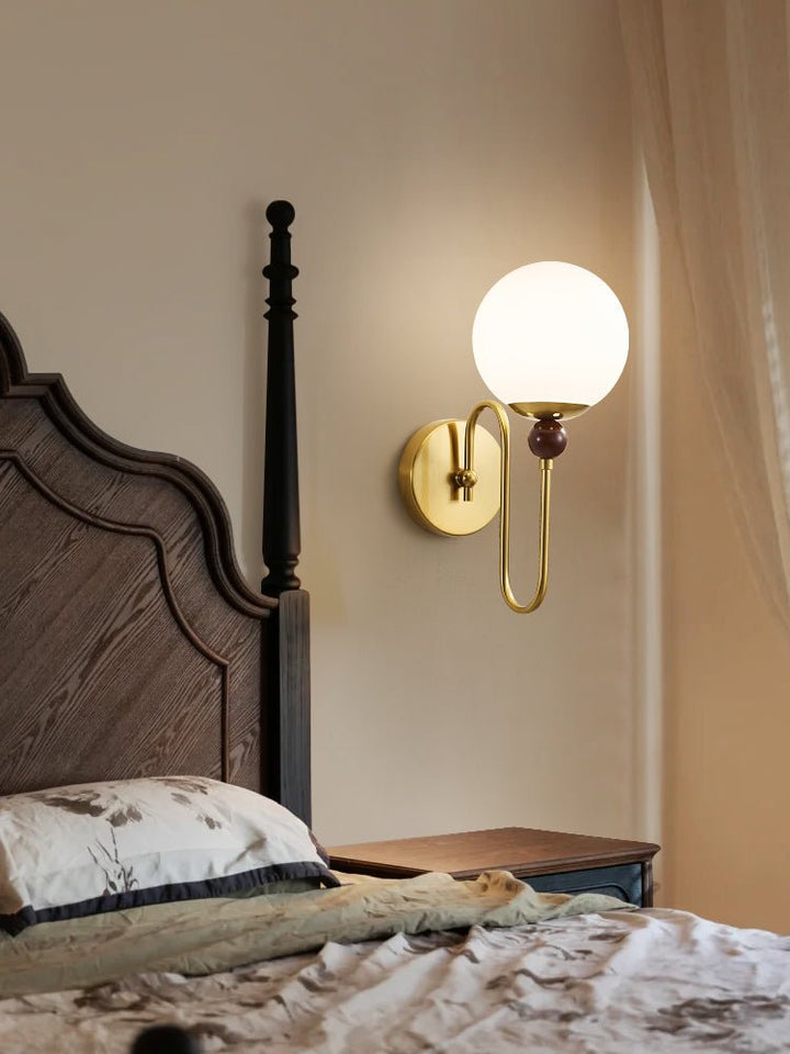 Odette Loop Vägglampa