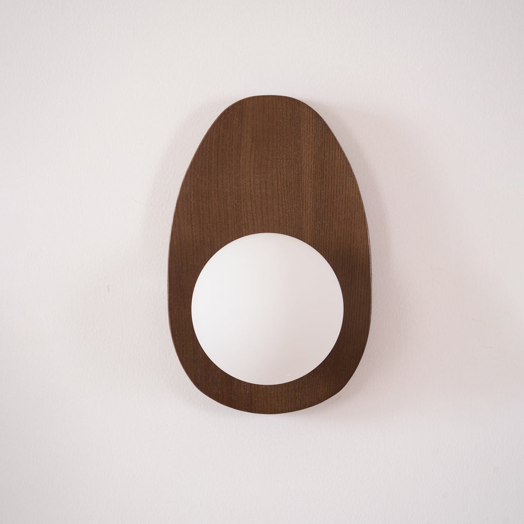 Orba Valnöt Plug-in Vägglampa