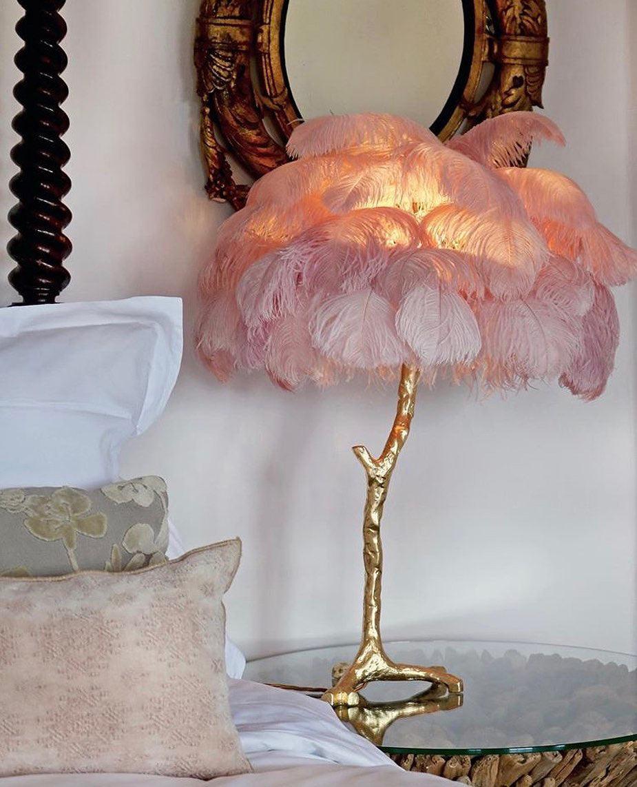 Strutsfjäder Bordslampa