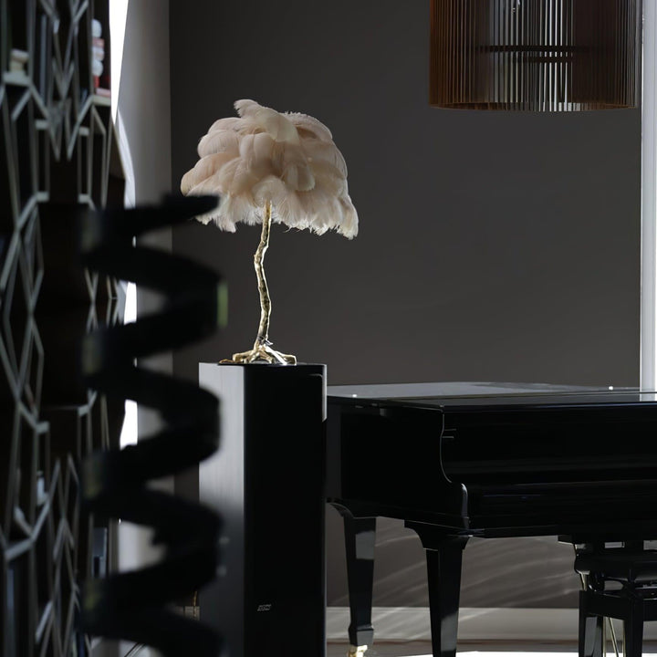 Strutsfjäder Bordslampa
