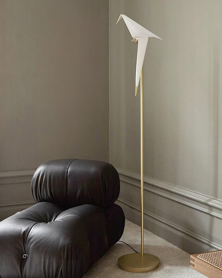 Papperstrana Golvlampa