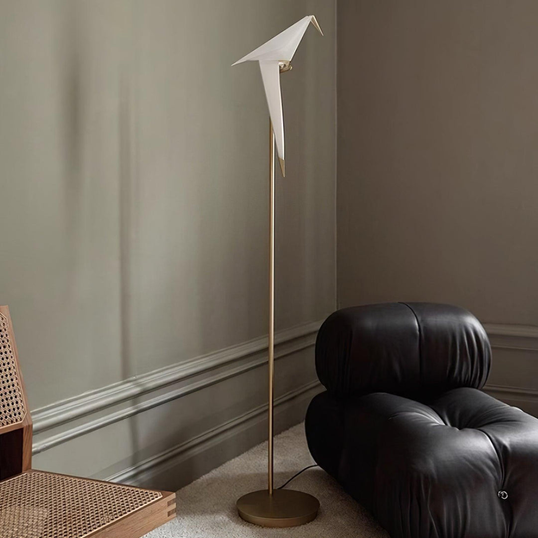 Papperstrana Golvlampa