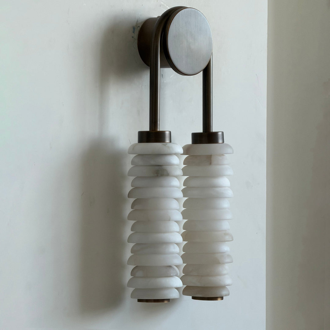 Calla Ribbed Alabaster Vägglampa