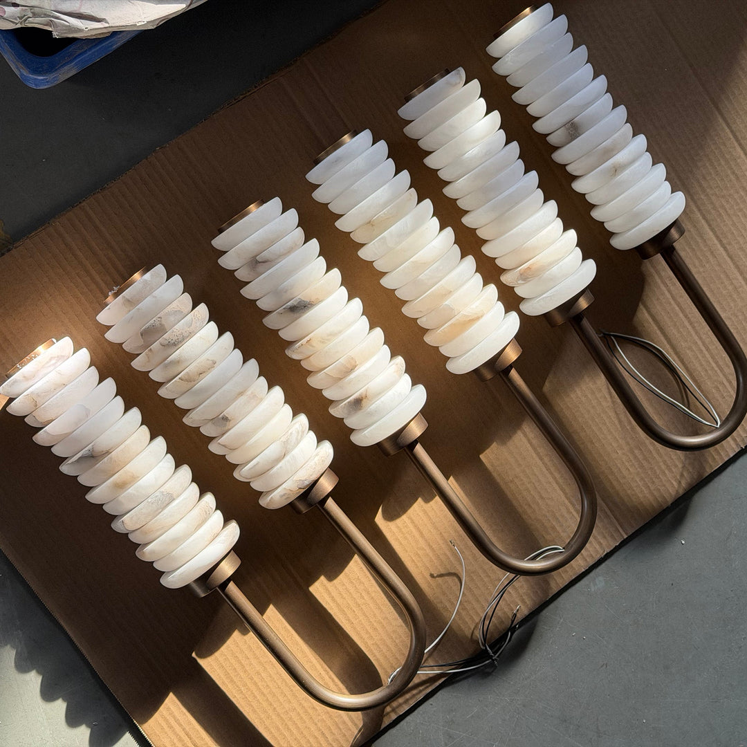 Calla Ribbed Alabaster Vägglampa