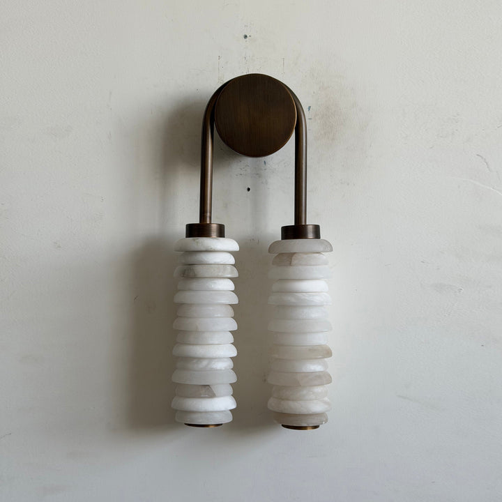 Calla Ribbed Alabaster Vägglampa