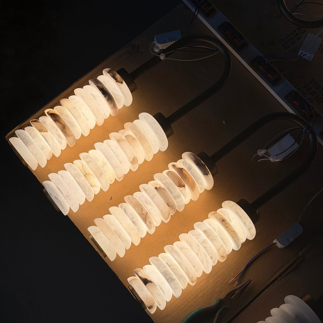 Calla Ribbed Alabaster Vägglampa