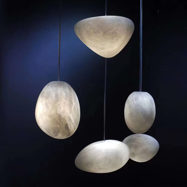 Pebbles Alabaster Pendellampa
