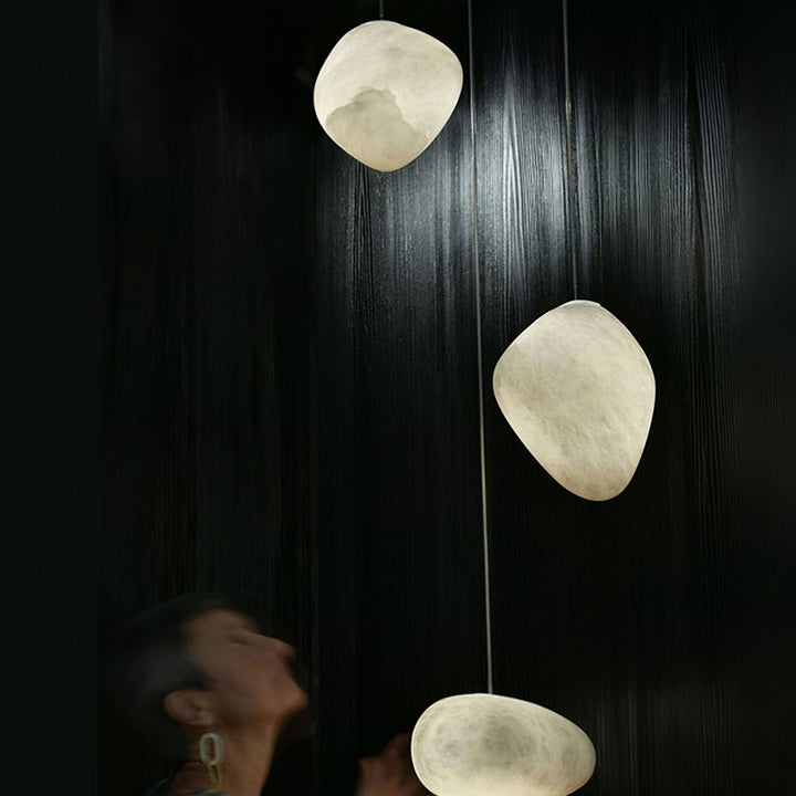 Pebbles Alabaster Pendellampa
