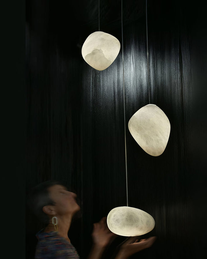 Pebbles Alabaster Pendellampa