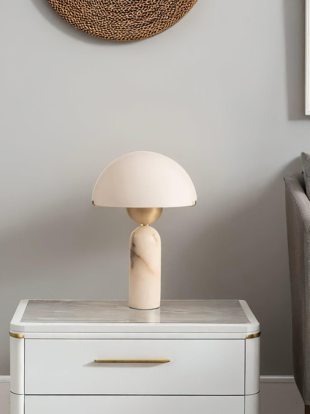 Peono Alabaster Bordslampa