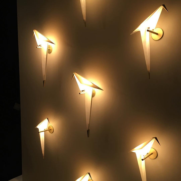 Fågelns Serenity Vägglampa