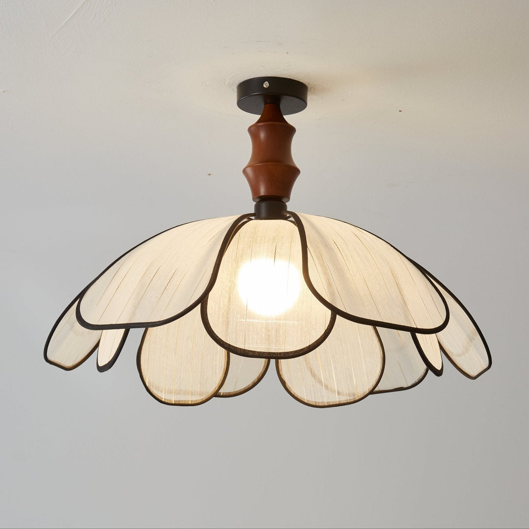 Petaline Whisper Taklampa
