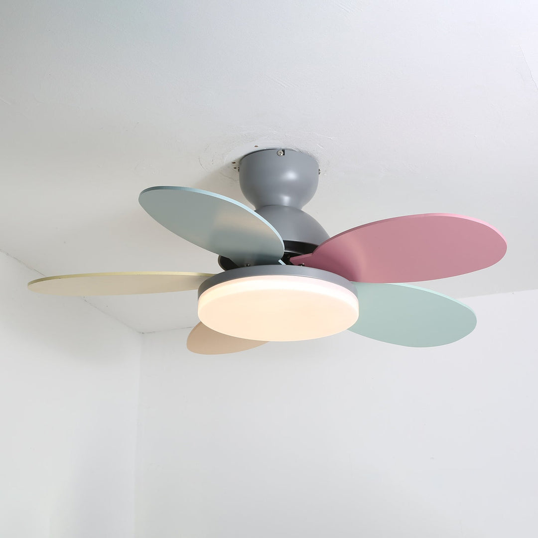 Petalo Takfläkt Lampa