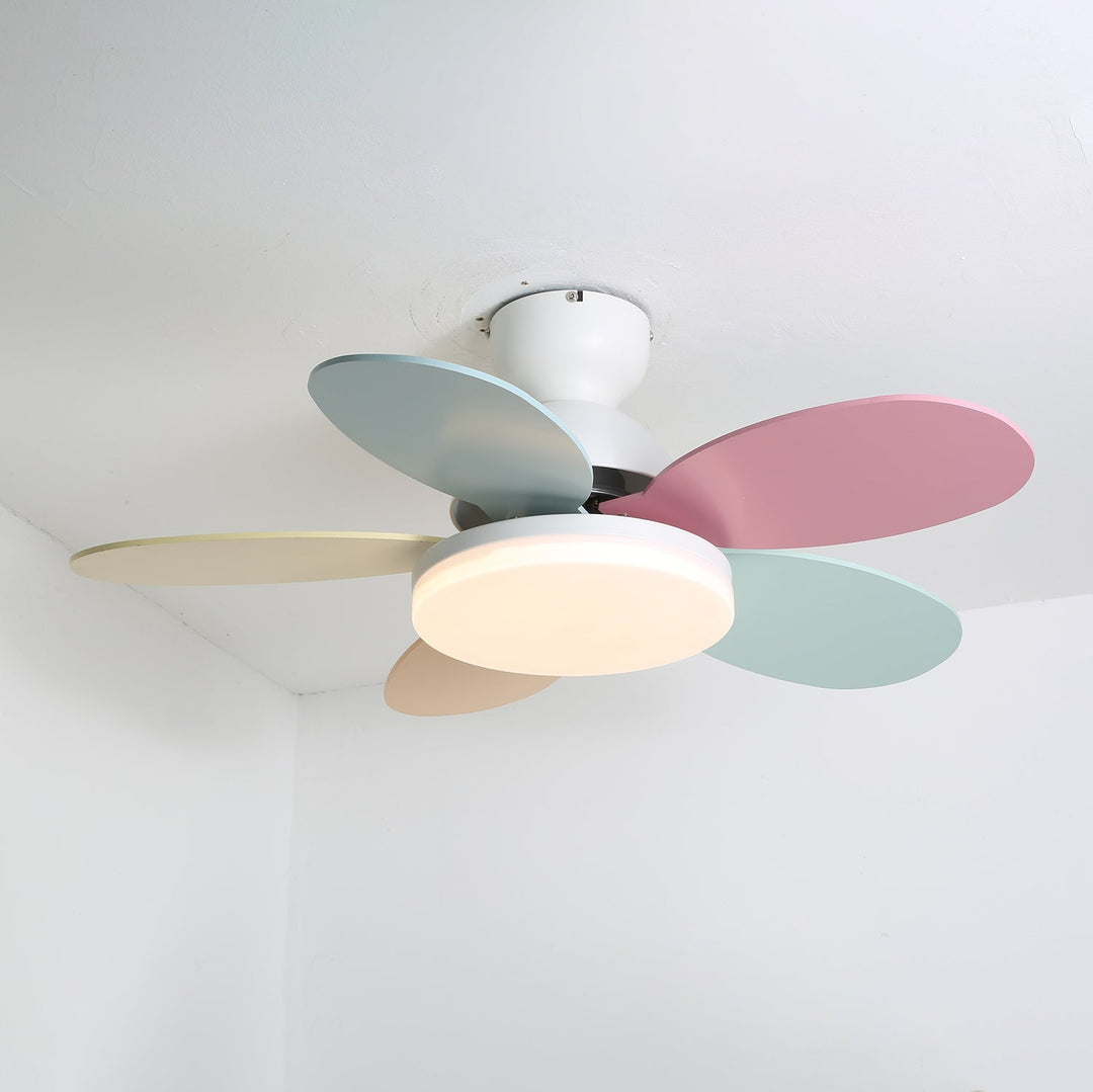Petalo Takfläkt Lampa