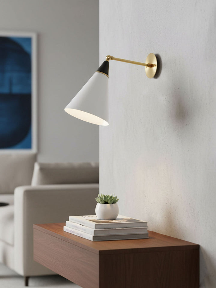 Petite Magari Vägglampa