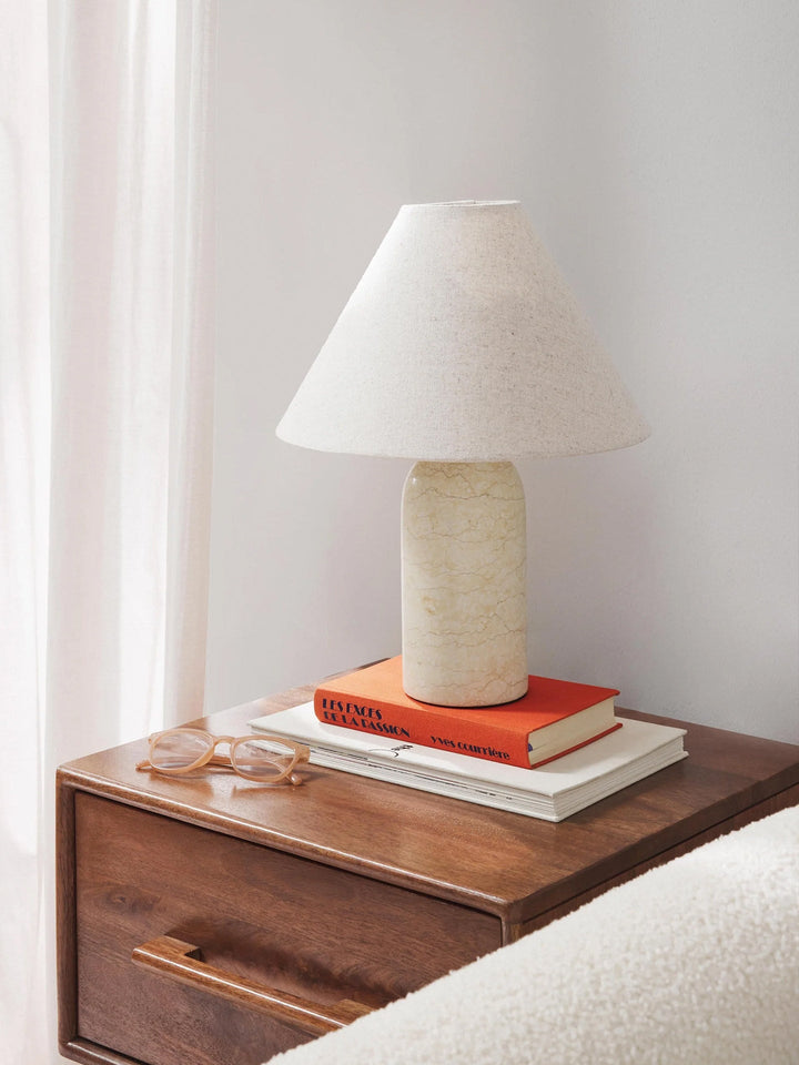 Petra Marmor Bordslampa