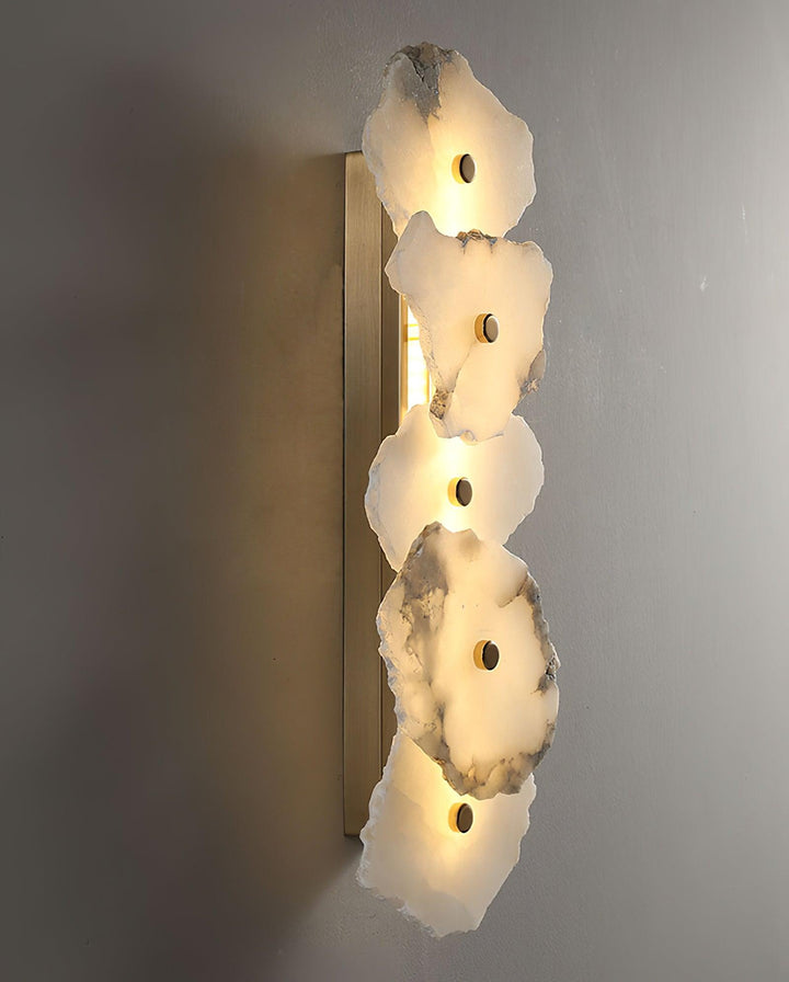 Petra Alabaster Vägglampa