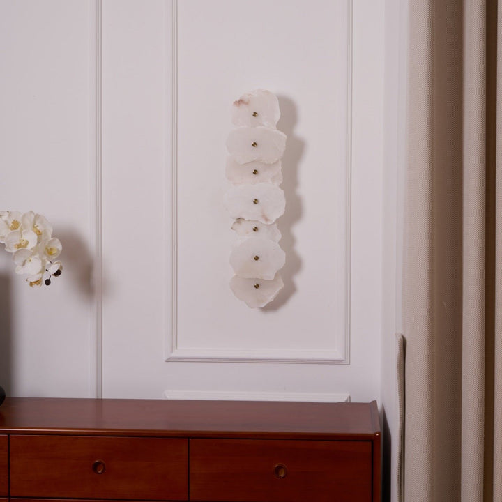 Petra Alabaster Vägglampa