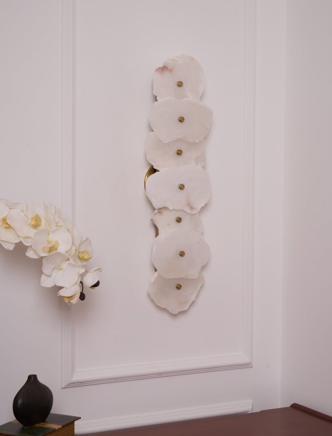 Petra Alabaster Vägglampa