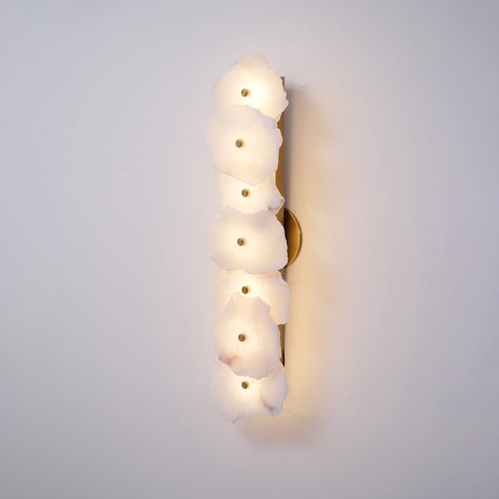 Petra Alabaster Vägglampa