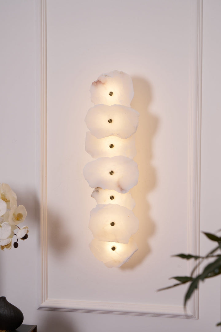 Petra Alabaster Vägglampa