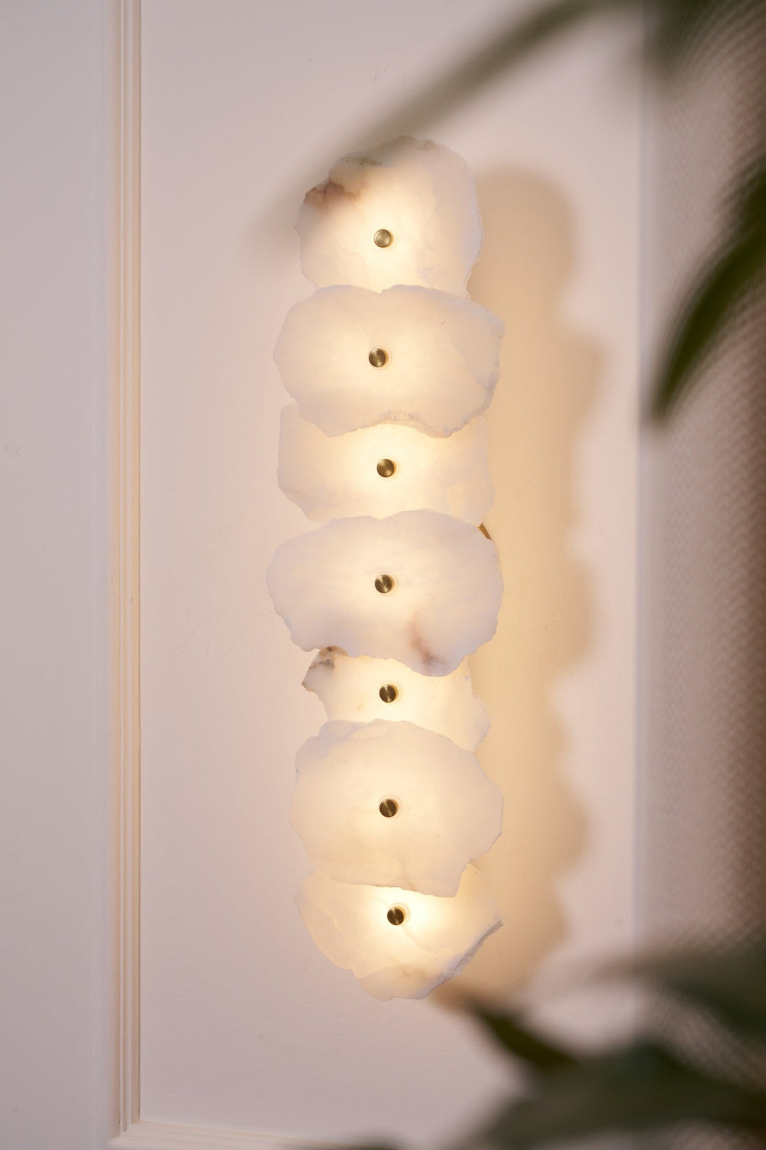 Petra Alabaster Vägglampa