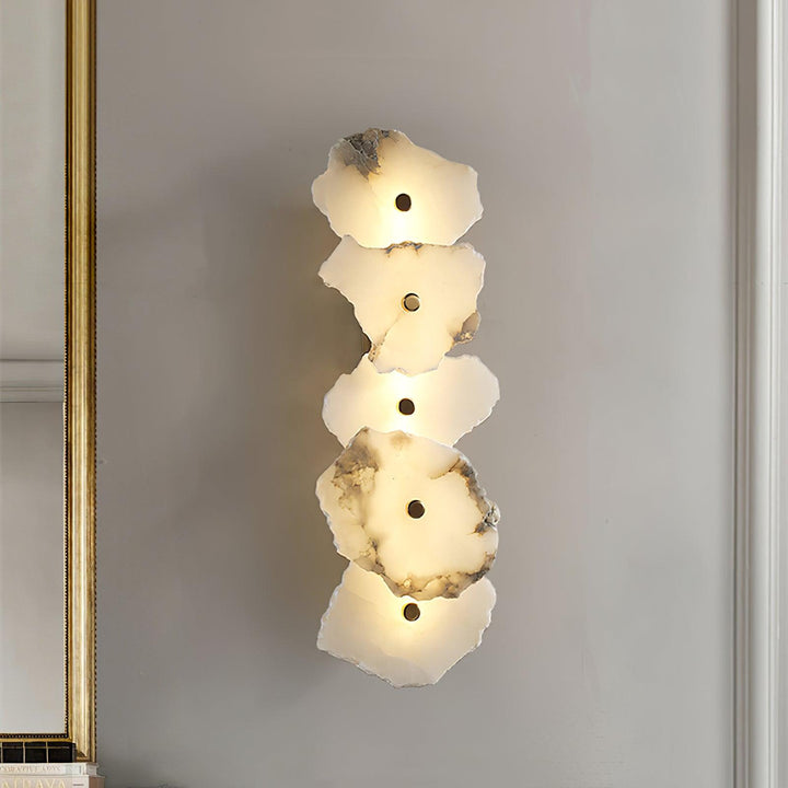 Petra Alabaster Vägglampa