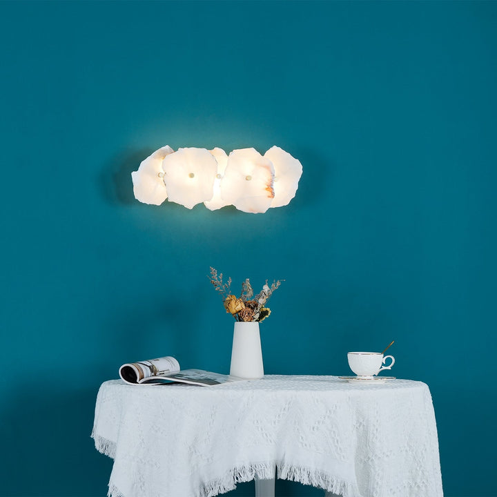 Petra Alabaster Vägglampa