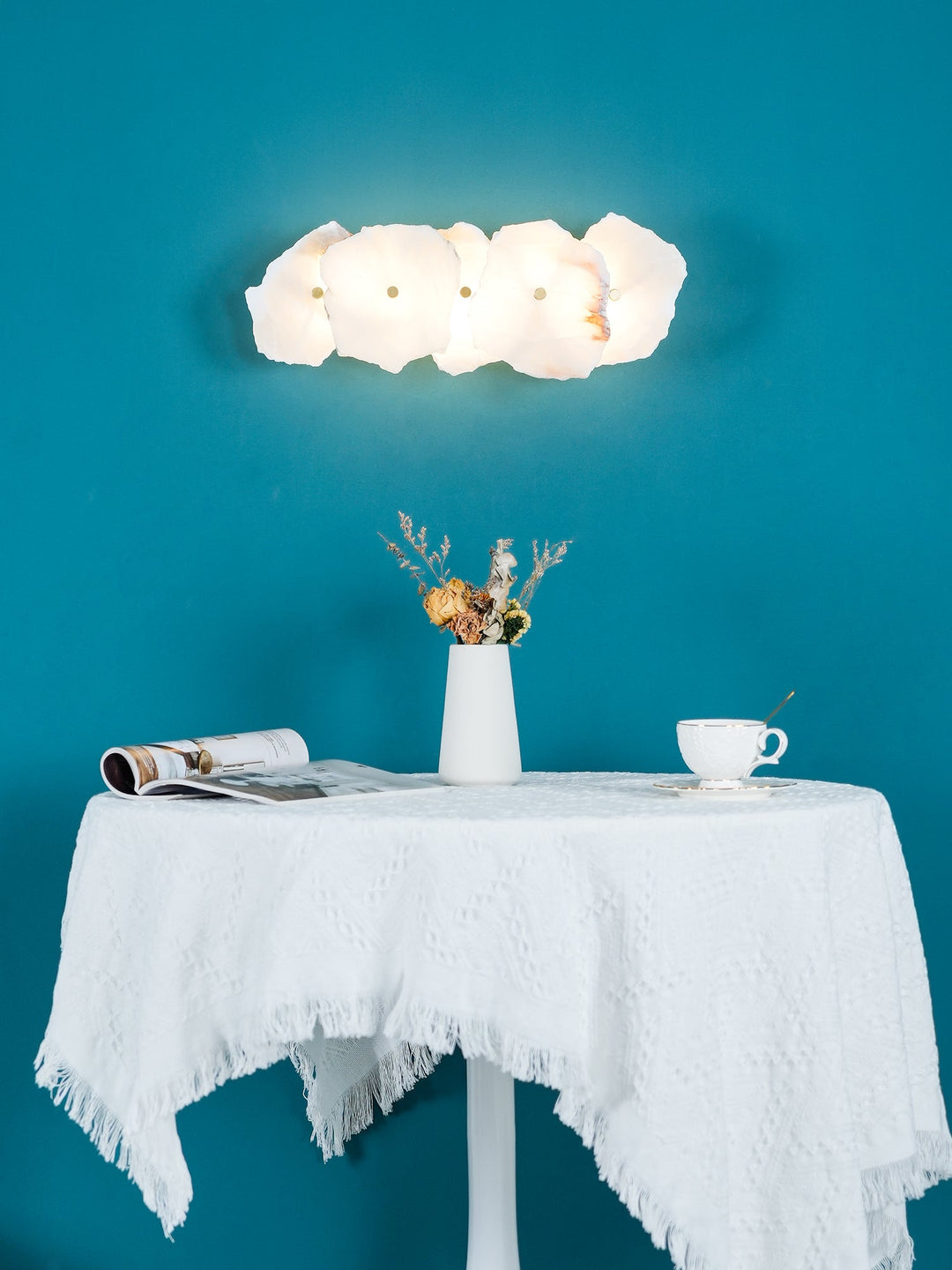 Petra Alabaster Vägglampa