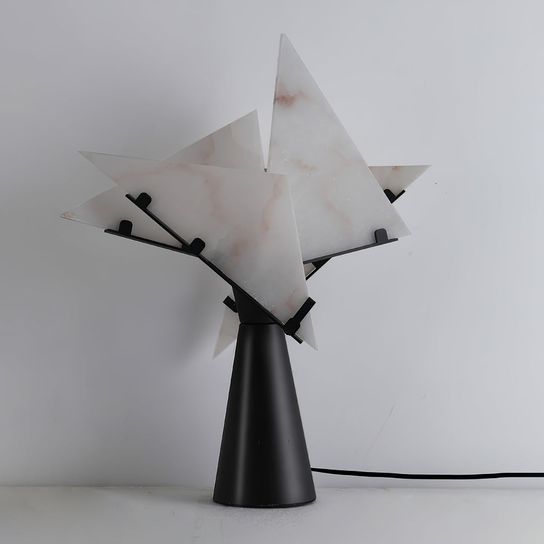 Alabaster Petal Bordslampa