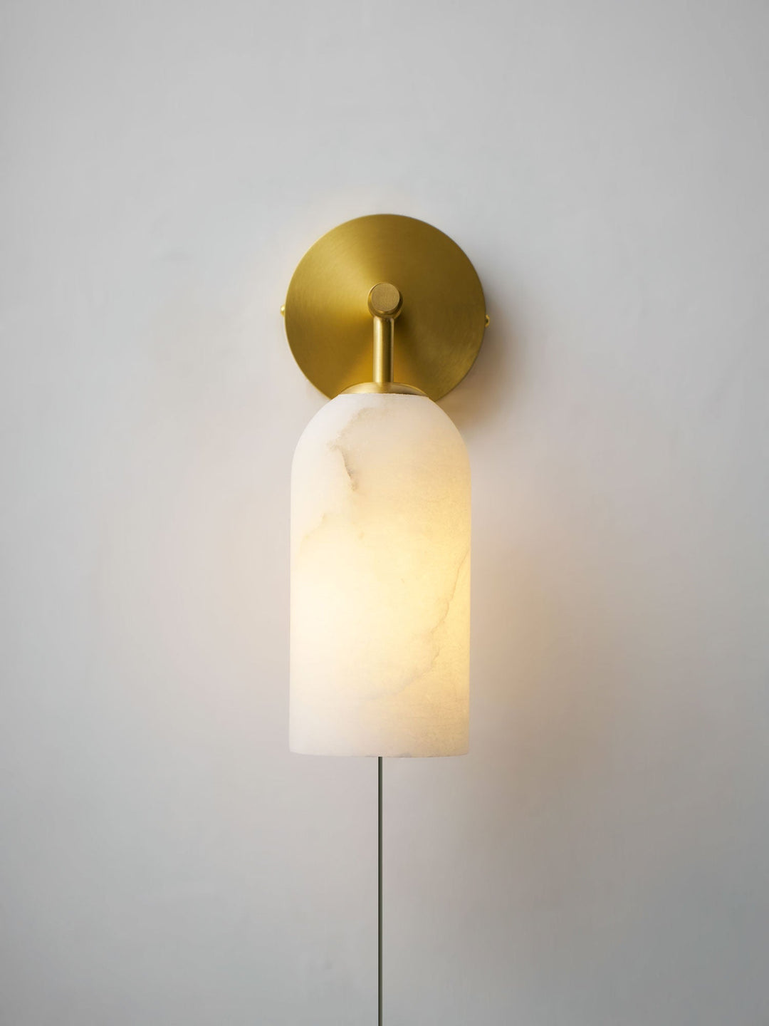 Pillar Alabaster Vägglampa med Plug-in