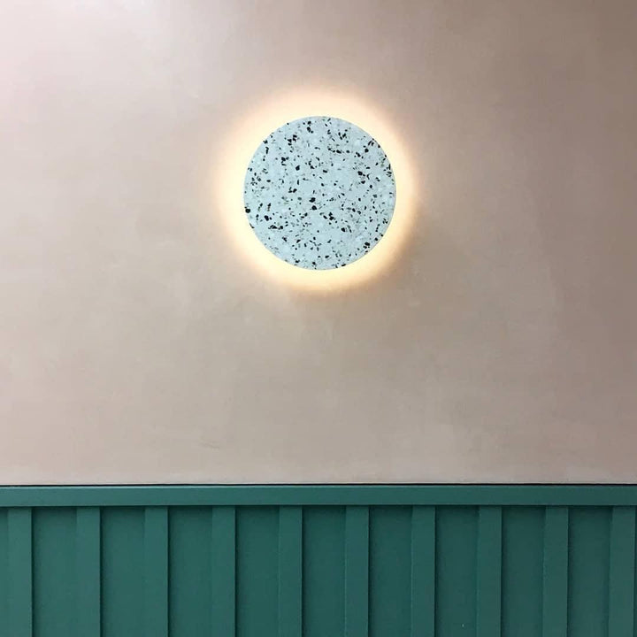 Pin Vägglampa