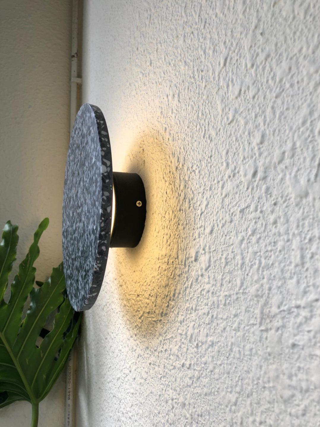 Pin Vägglampa