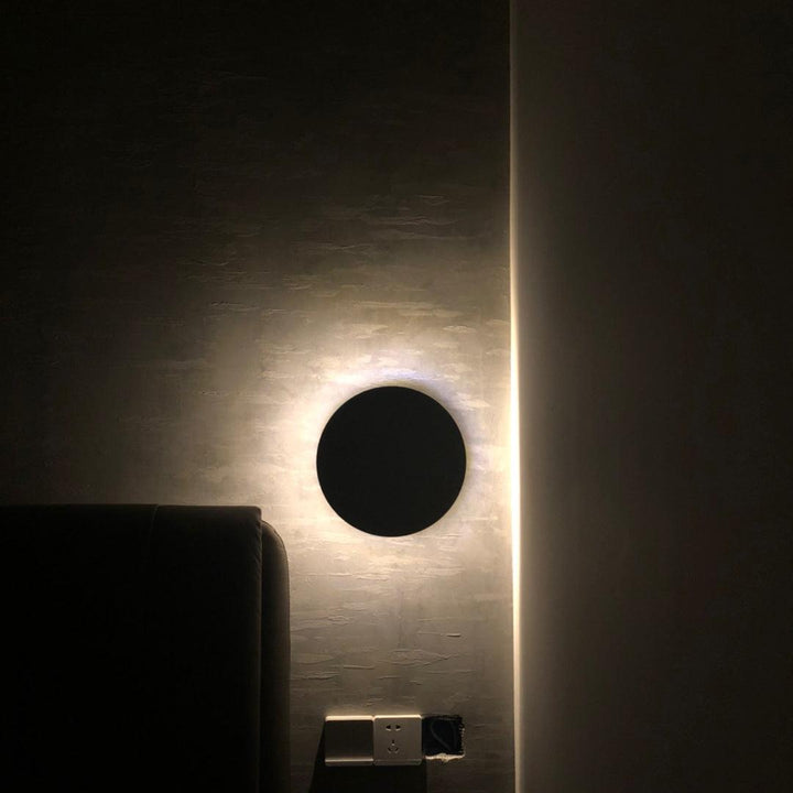 Pin Vägglampa