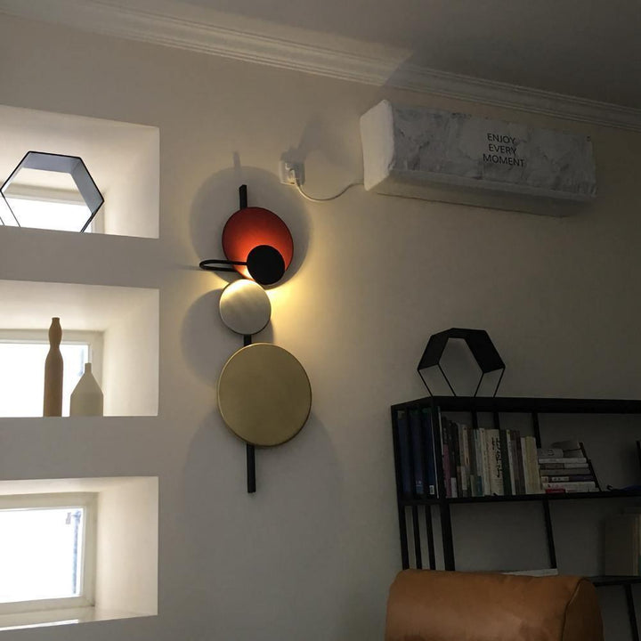 Planet Plug-in Vägglampa