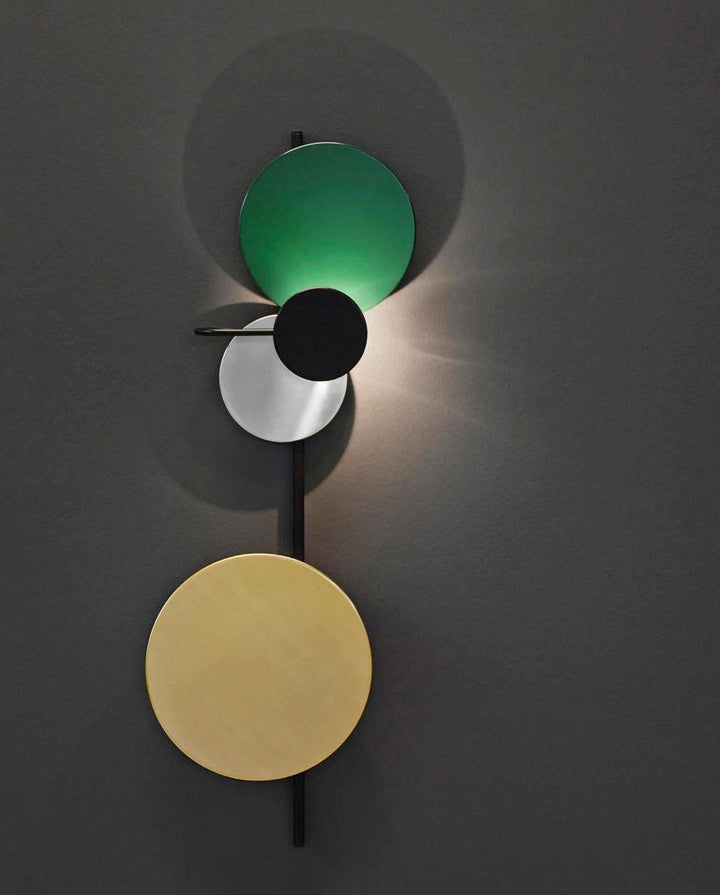 Planet Plug-in Vägglampa