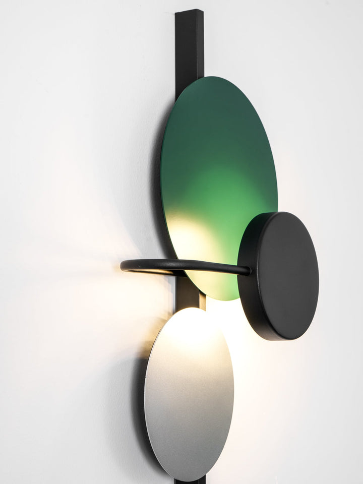 Planet Vägglampa