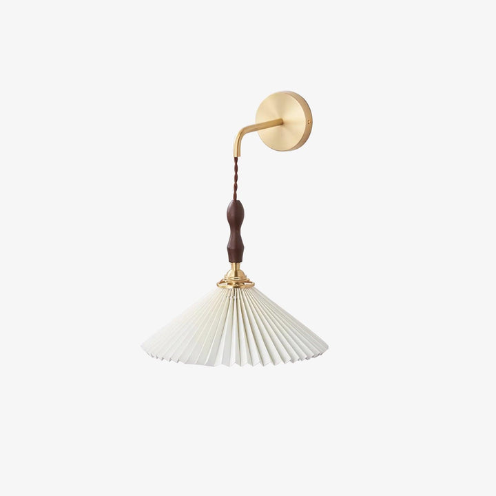 Fållad Trävägglampa