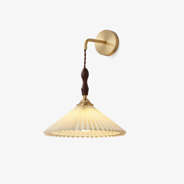 Fållad Trävägglampa
