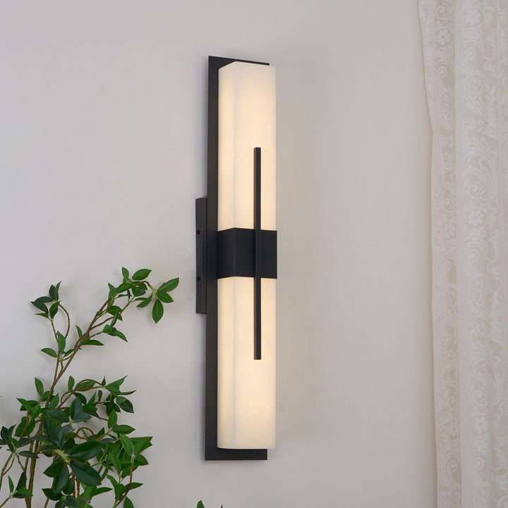 Possini Utomhus Alabaster Vägglampa
