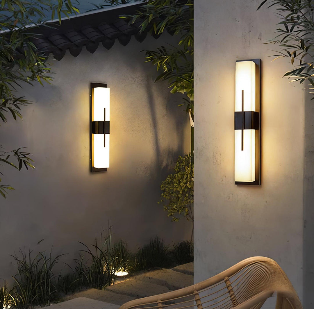 Possini Utomhus Alabaster Vägglampa