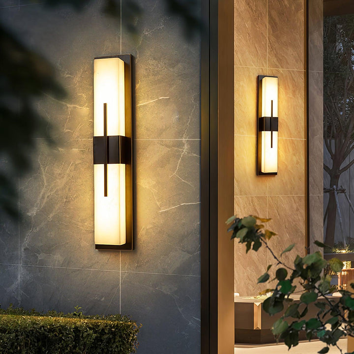 Possini Utomhus Alabaster Vägglampa
