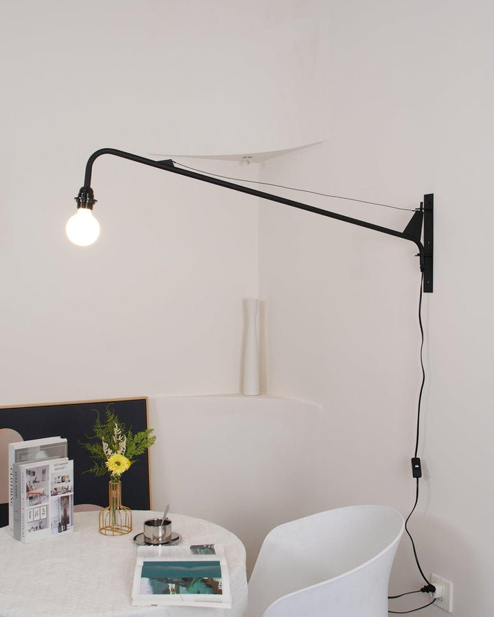 Prouve Petite Potence Vägglampa