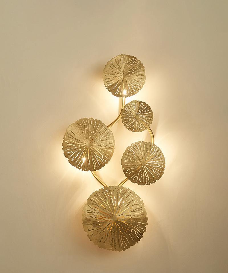 Lotusblad Vägglampa