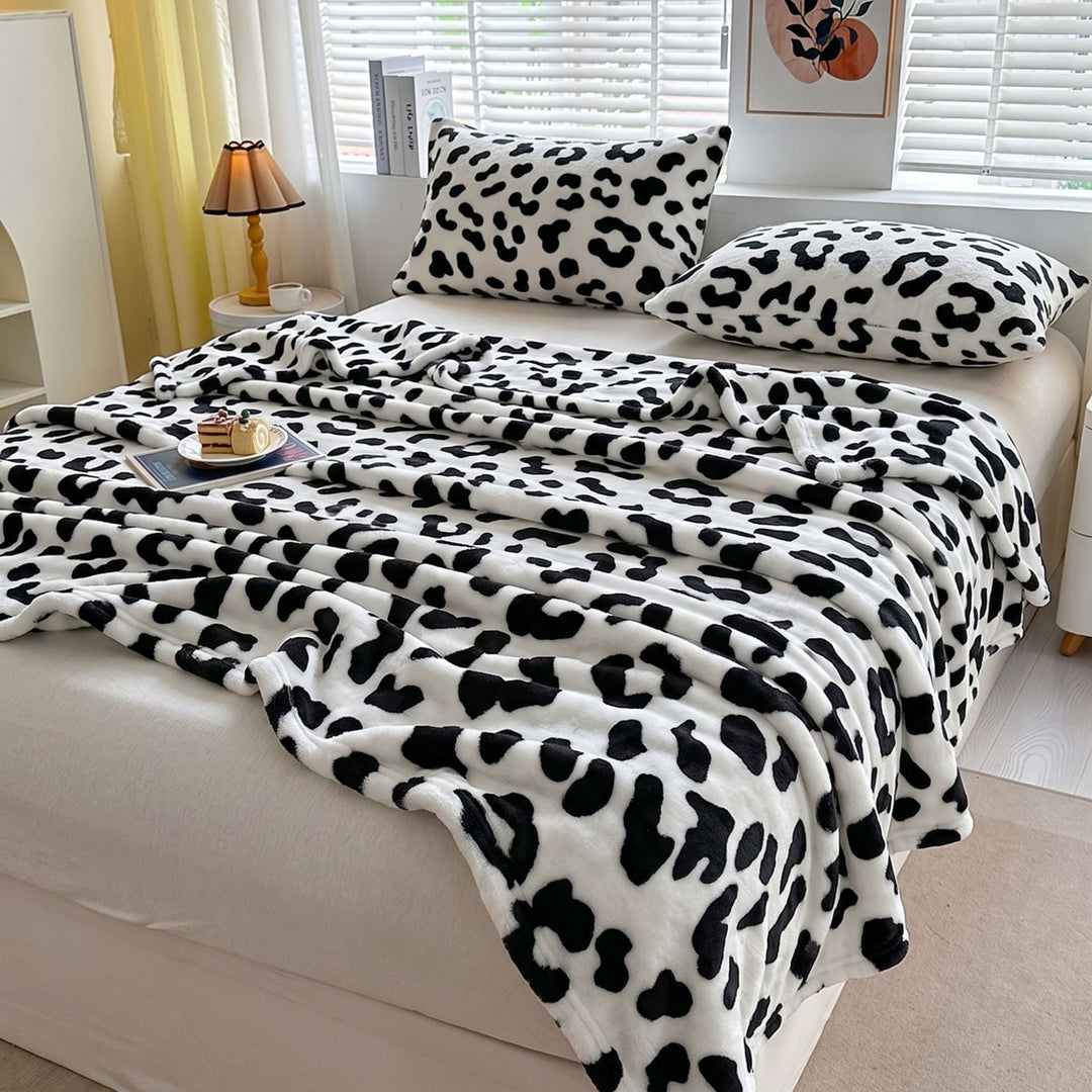 Purrfecto – Koc w Leopardzie z Polyester