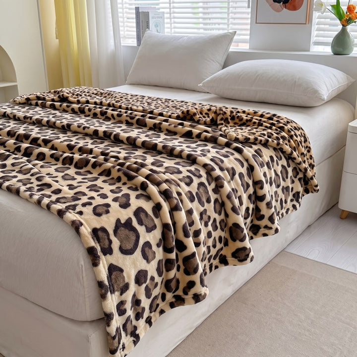 Purrfecto – Koc w Leopardzie z Polyester