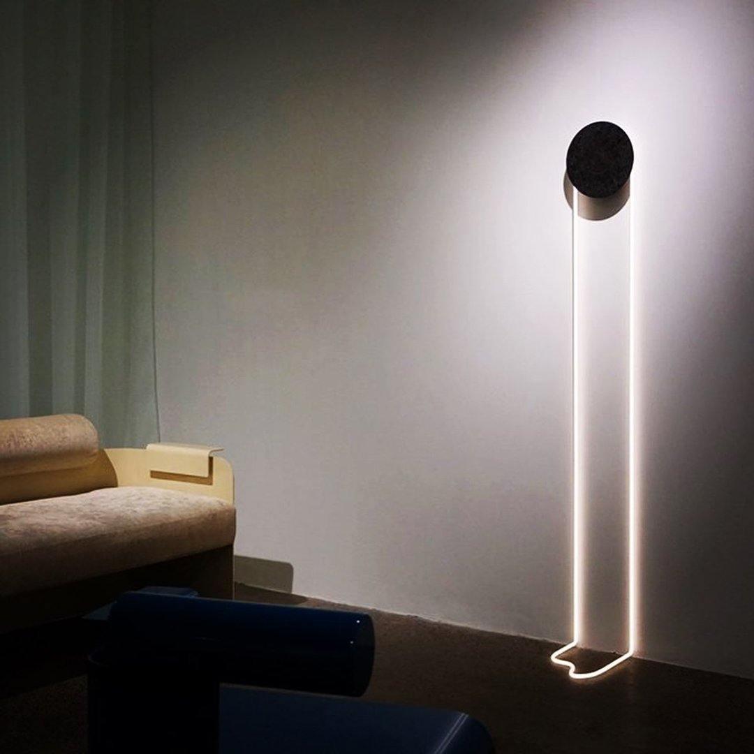 RA Vägglampa
