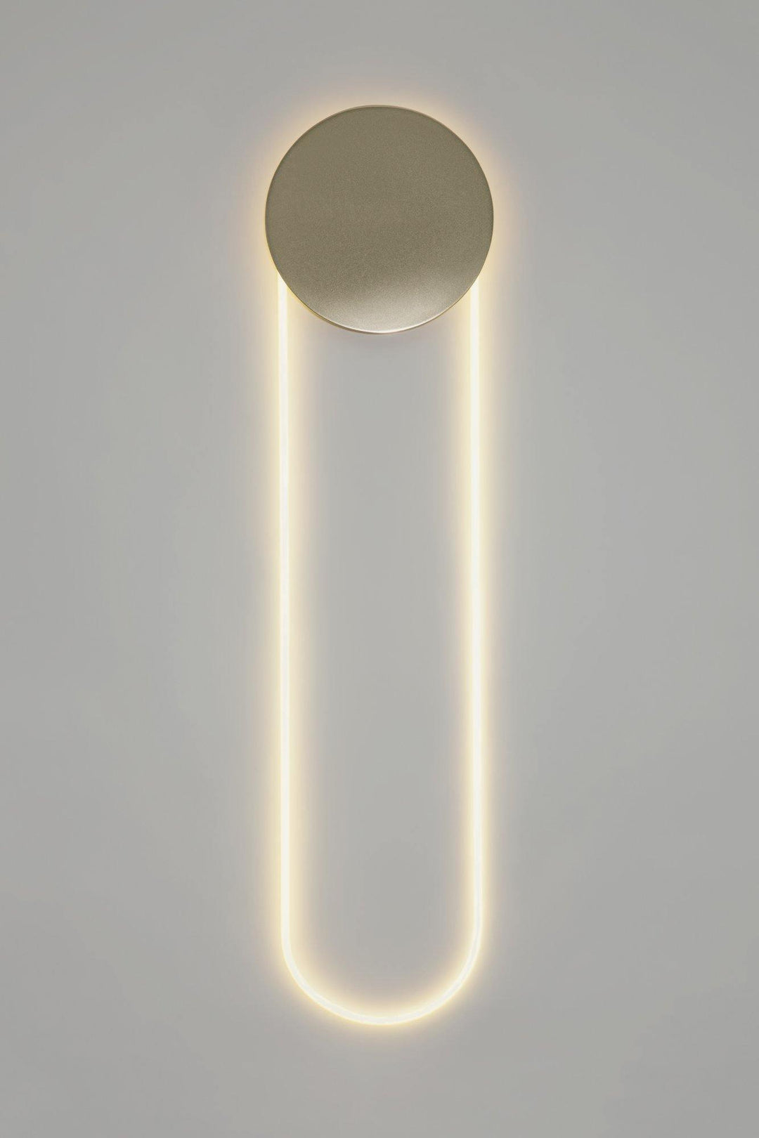 RA Vägglampa